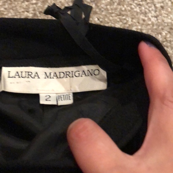 Black skirt - Picture 2 of 2